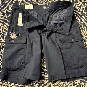 NWT - Izod Saltwater Cargo Short